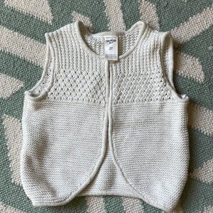 OshKosh 2T sweater vest